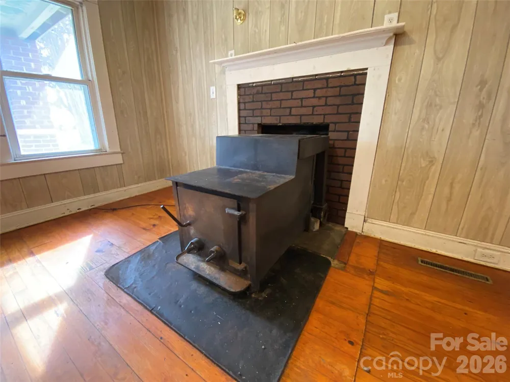 705 E Main Street Cleveland, NC 27013