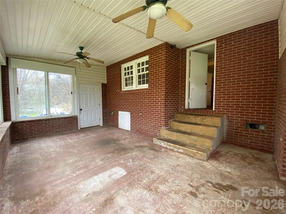 705 E Main Street Cleveland, NC 27013