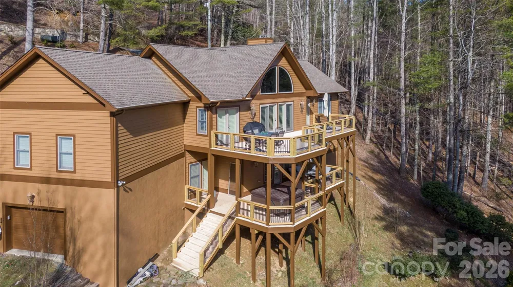 446 Windridge Drive Sugar Grove, NC 28679