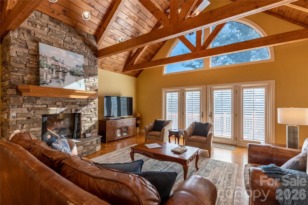 446 Windridge Drive Sugar Grove, NC 28679