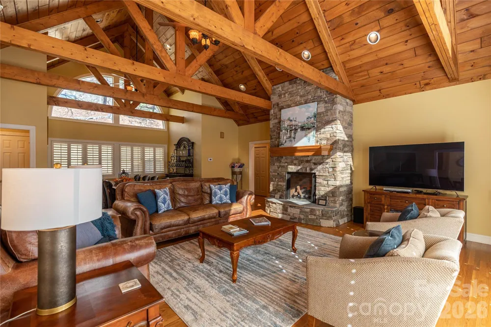 446 Windridge Drive Sugar Grove, NC 28679