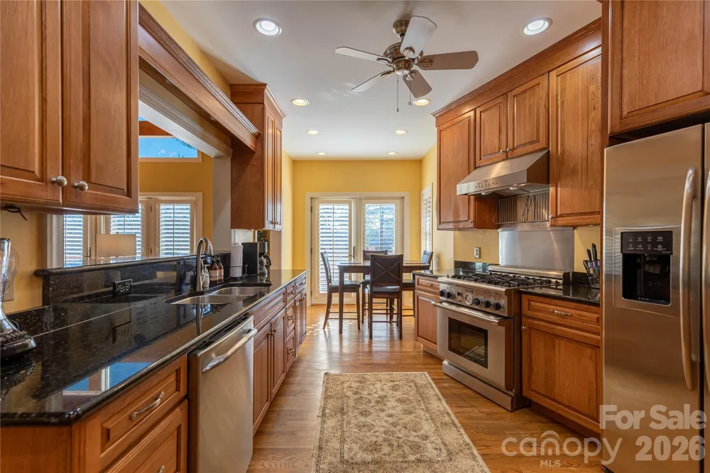 446 Windridge Drive Sugar Grove, NC 28679
