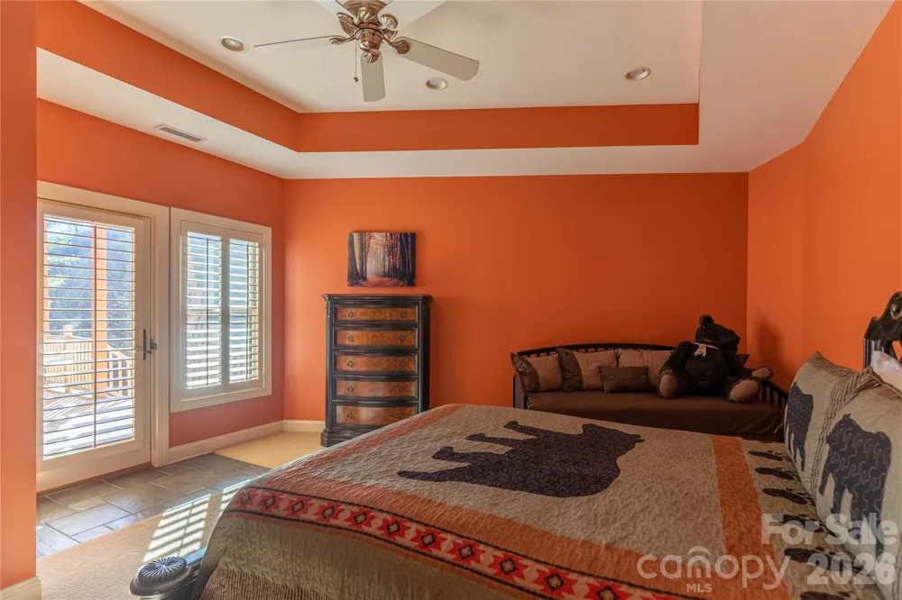 446 Windridge Drive Sugar Grove, NC 28679