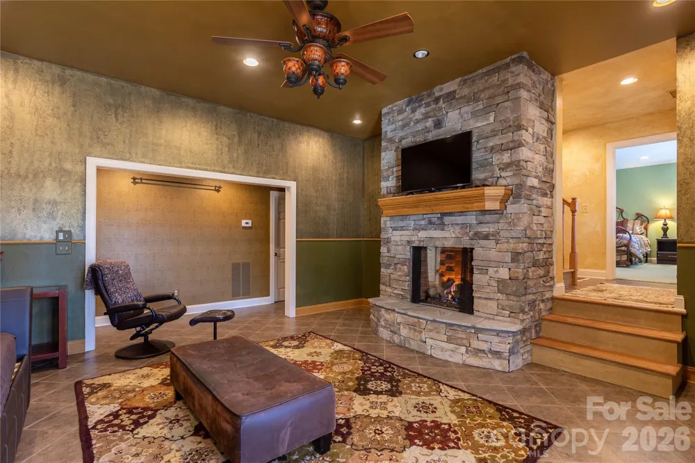 446 Windridge Drive Sugar Grove, NC 28679