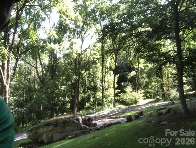 446 Windridge Drive Sugar Grove, NC 28679