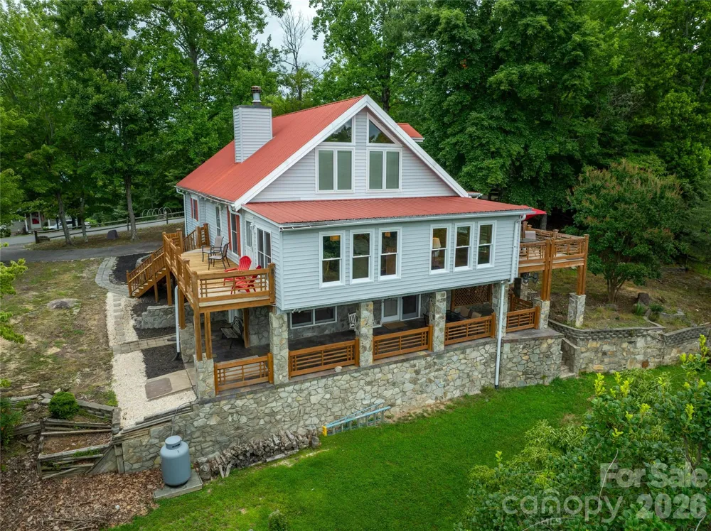 197 Fairview Drive Traphill, NC 28685