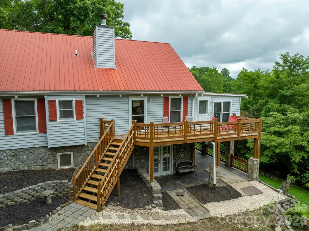 197 Fairview Drive Traphill, NC 28685