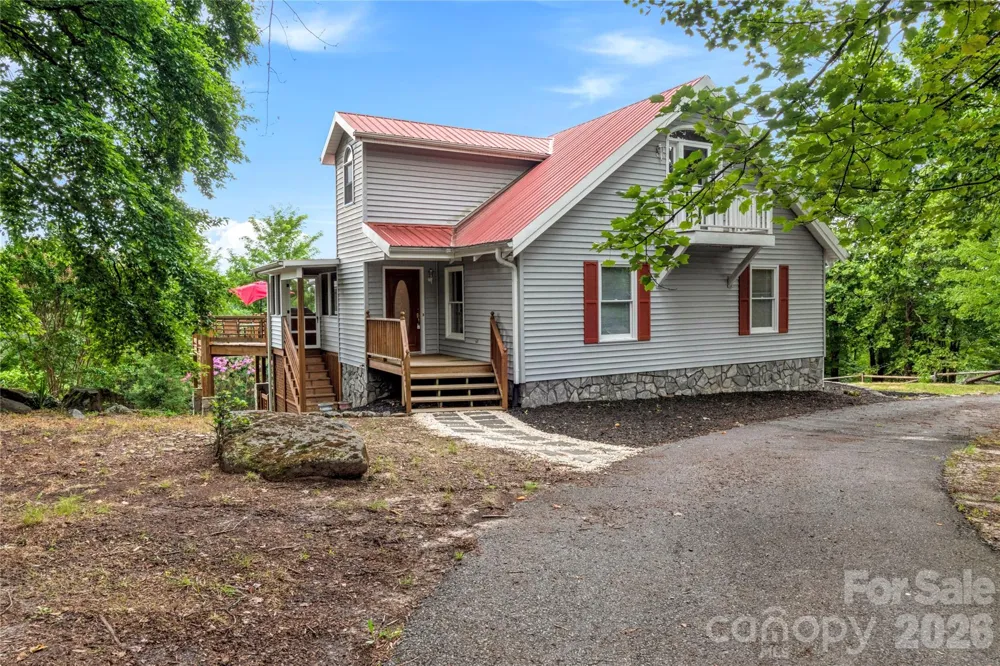 197 Fairview Drive Traphill, NC 28685
