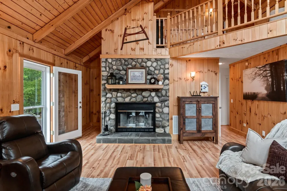 197 Fairview Drive Traphill, NC 28685