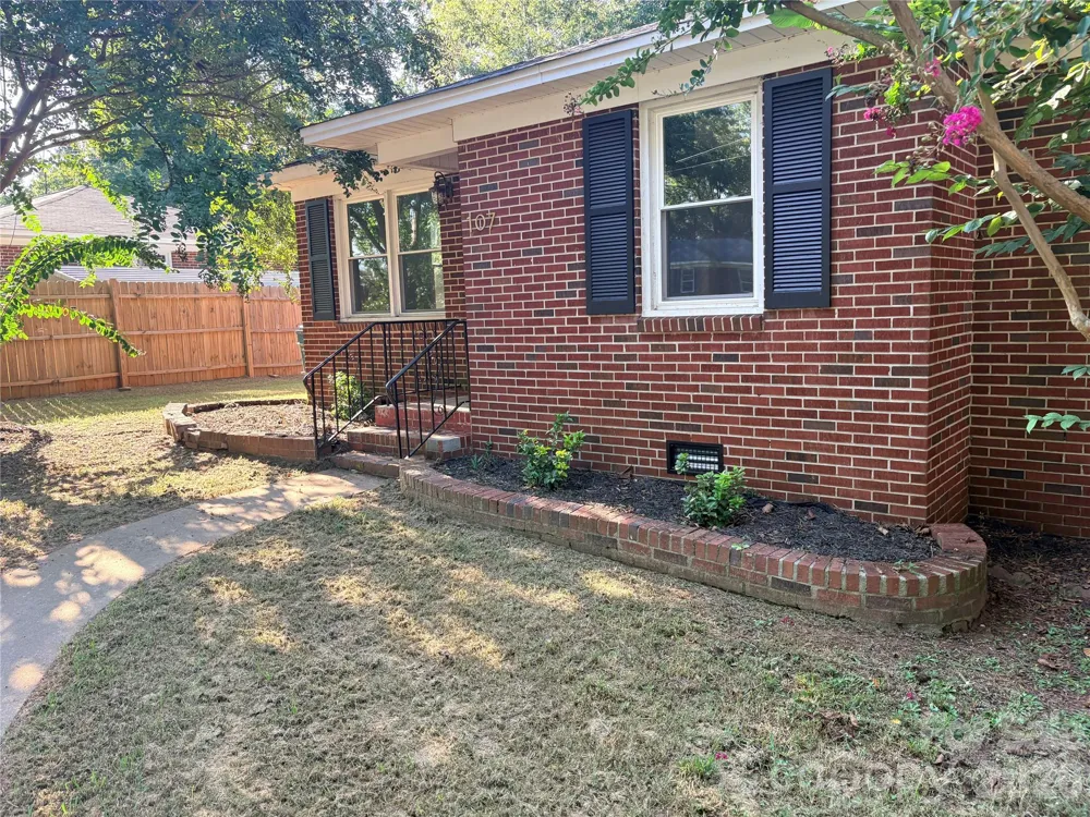 107 Berry Street Chester, SC 29706
