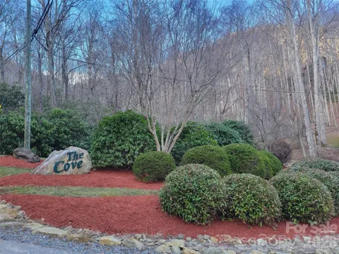 00 Rosewood Lane #5