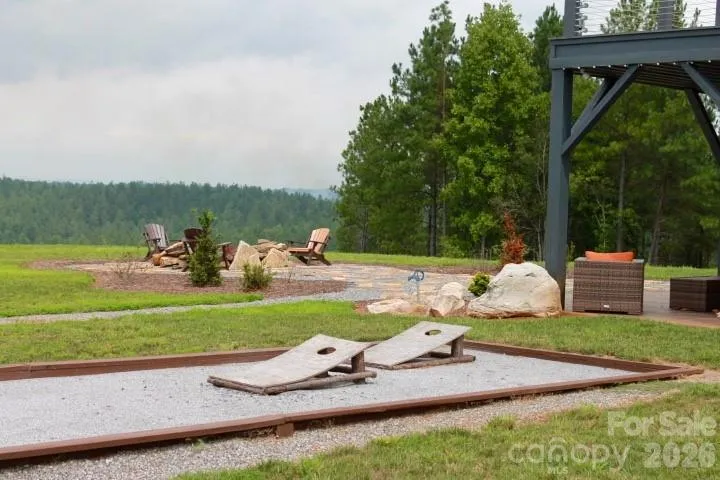 374 E Settings Boulevard NW Valdese, NC 28690