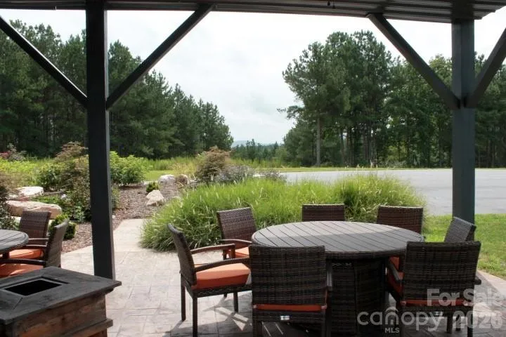 374 E Settings Boulevard NW Valdese, NC 28690