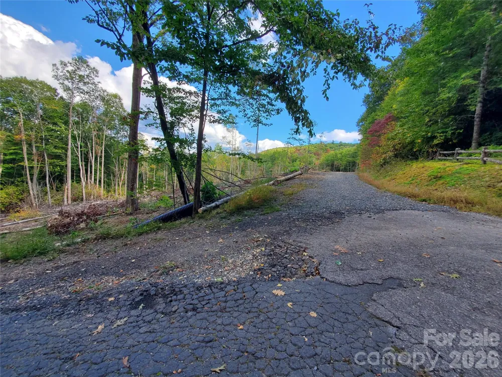 Lot 32 Parkwood Hill Road #32 Spruce Pine, NC 28777