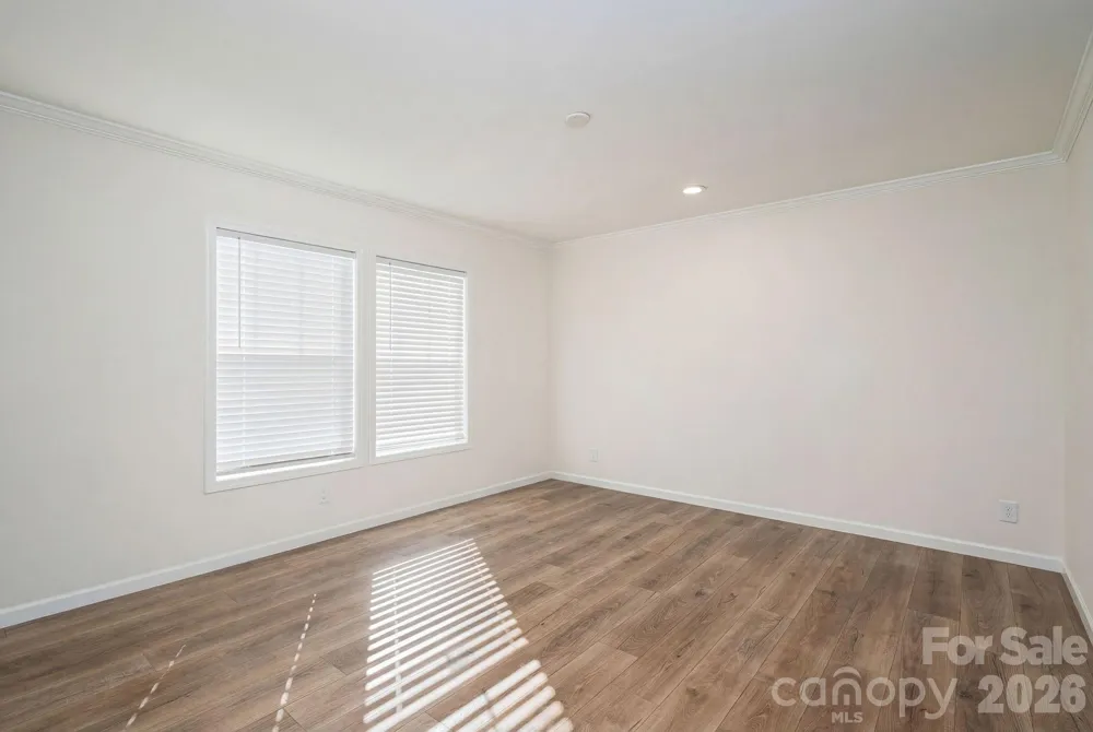 808 W Eagleview Lane Lawndale, NC 28090
