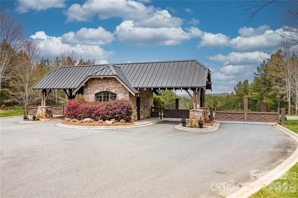 199 Table Rock Trace NW #130 Valdese, NC 28690
