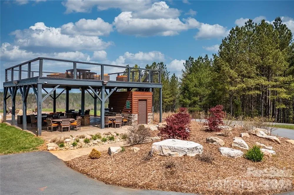 193 Table Rock Trace NW #129 Valdese, NC 28690