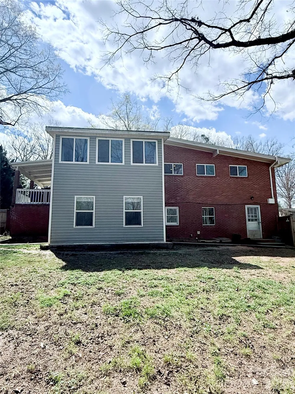 3743 Crosland Road Winston Salem, NC 27106
