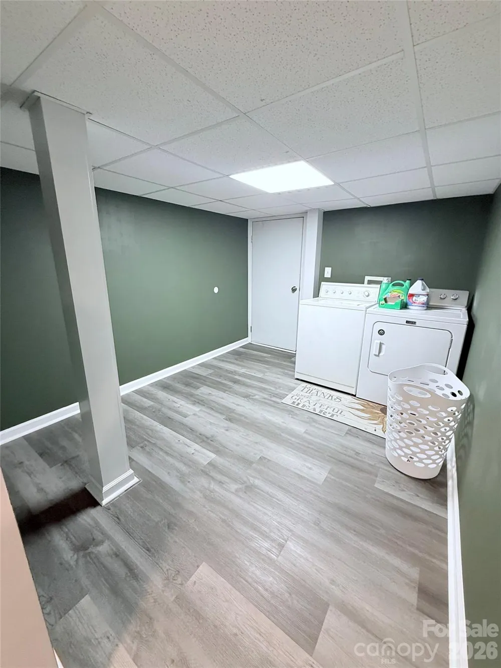 3743 Crosland Road Winston Salem, NC 27106