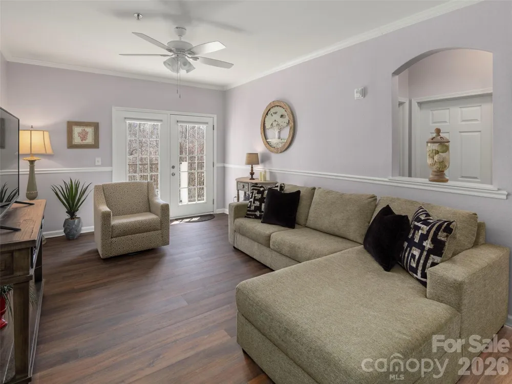 900 Vista Lake Drive #208 Candler, NC 28715