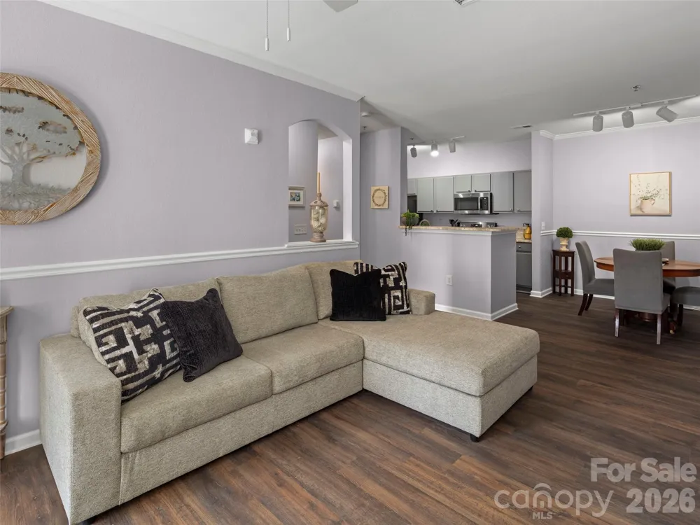 900 Vista Lake Drive #208 Candler, NC 28715
