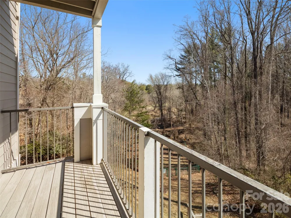 900 Vista Lake Drive #208 Candler, NC 28715