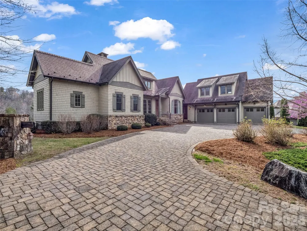 565 Chestertown Drive Mill Spring, NC 28756