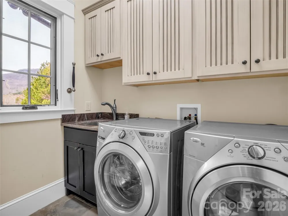 565 Chestertown Drive Mill Spring, NC 28756