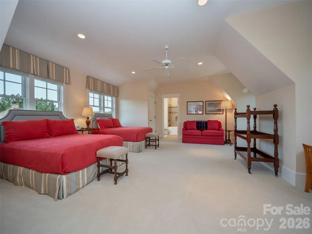565 Chestertown Drive Mill Spring, NC 28756