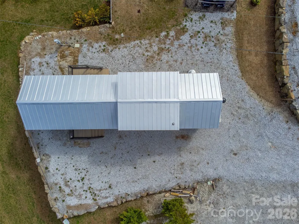 122 Mountain Breeze Ridge Scaly Mountain, NC 28775