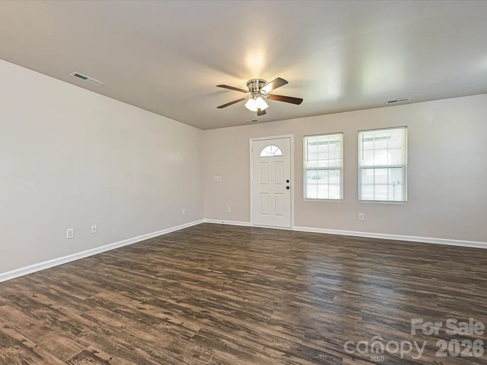 362 E Mills Avenue Mooresville, NC 28115