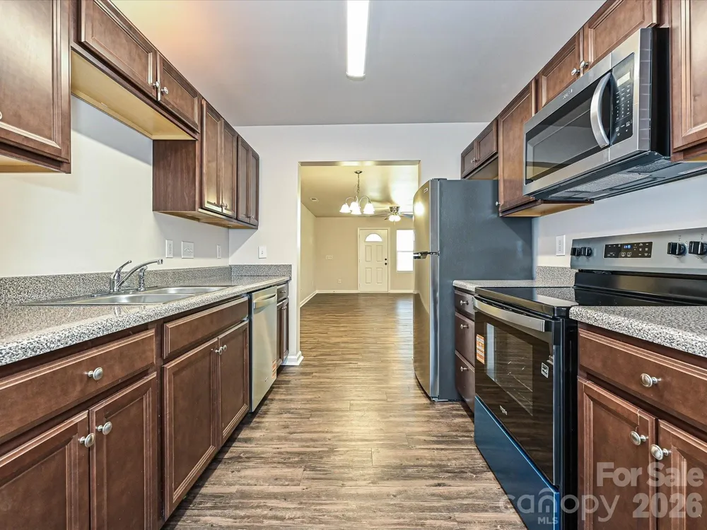362 E Mills Avenue Mooresville, NC 28115