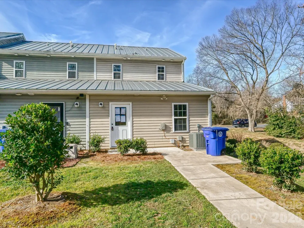 362 E Mills Avenue Mooresville, NC 28115