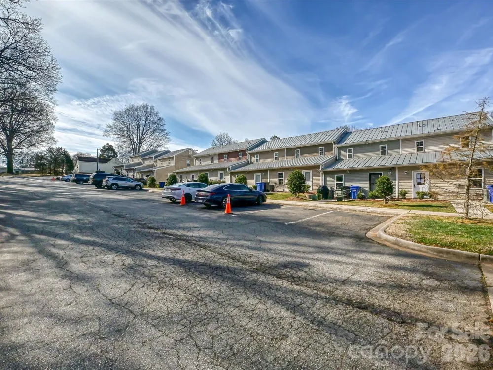 362 E Mills Avenue Mooresville, NC 28115