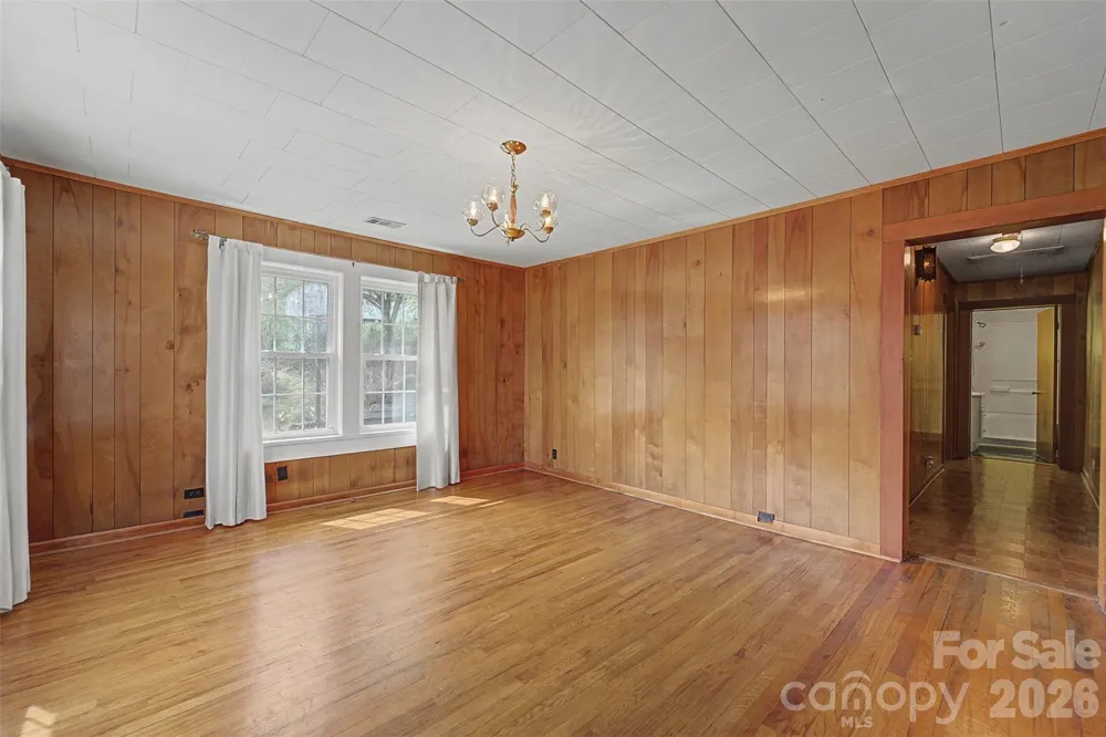 318 Sunrise Park Sylva, NC 28779