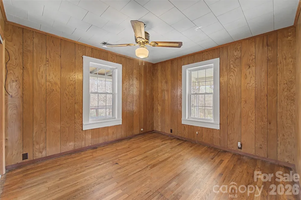 318 Sunrise Park Sylva, NC 28779