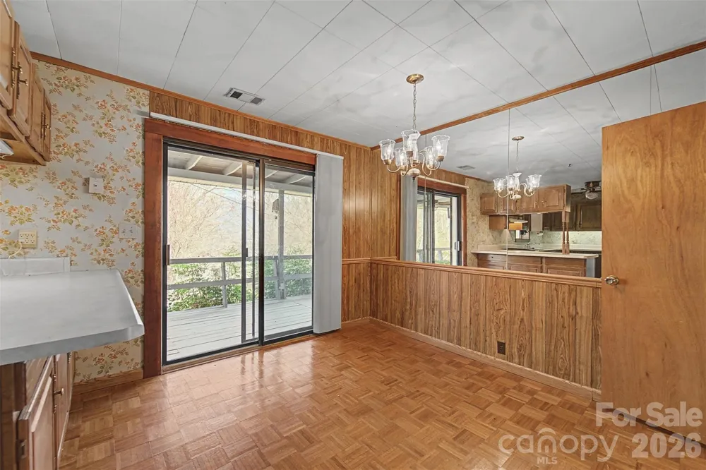 318 Sunrise Park Sylva, NC 28779