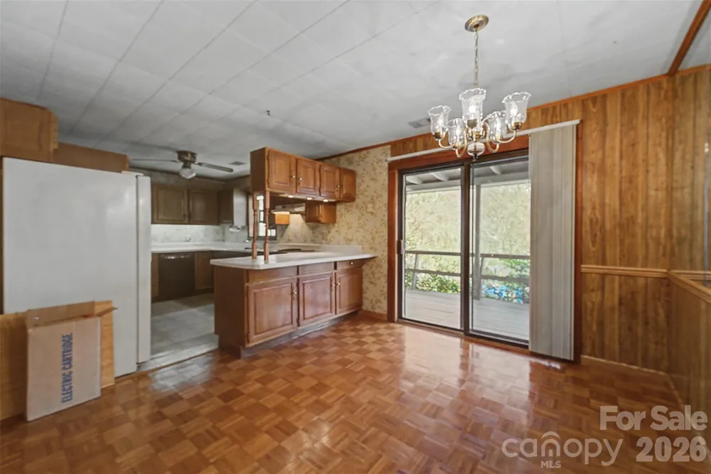 318 Sunrise Park Sylva, NC 28779