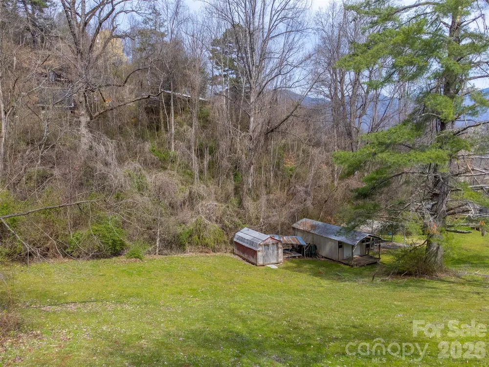 318 Sunrise Park Sylva, NC 28779