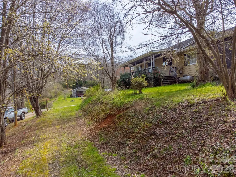318 Sunrise Park Sylva, NC 28779