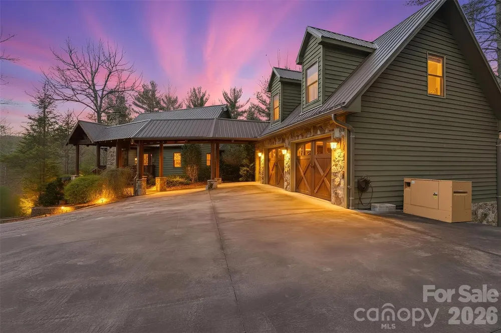 1721 Meadow Road Ferguson, NC 28624