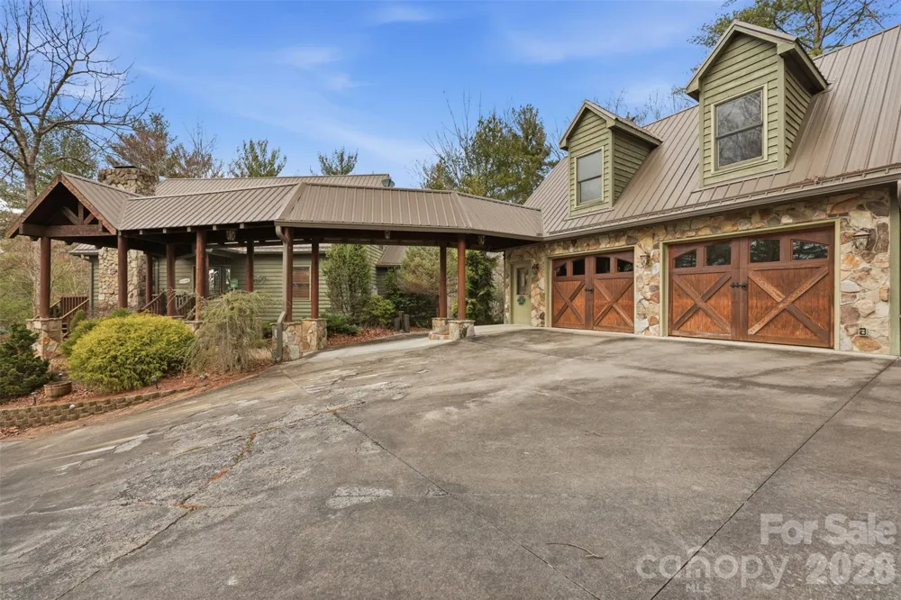 1721 Meadow Road Ferguson, NC 28624