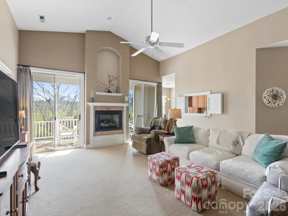 7 Eagle Creek Trail S Flat Rock, NC 28731