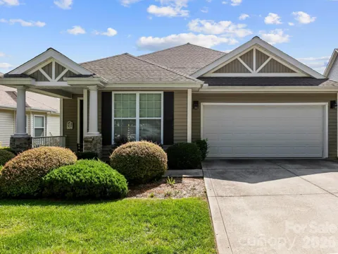7 Eagle Creek Trail S