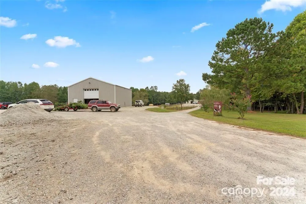 10560 Lake Royalle Road Spring Hope, NC 27882