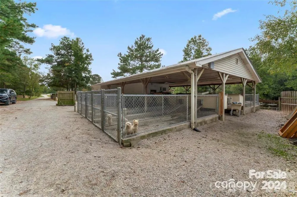 10560 Lake Royalle Road Spring Hope, NC 27882