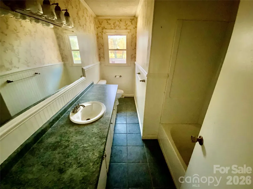 154 Lovelace Road Forest City, NC 28043