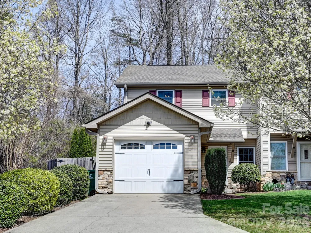 7 Mahogany Road Arden, NC 28704