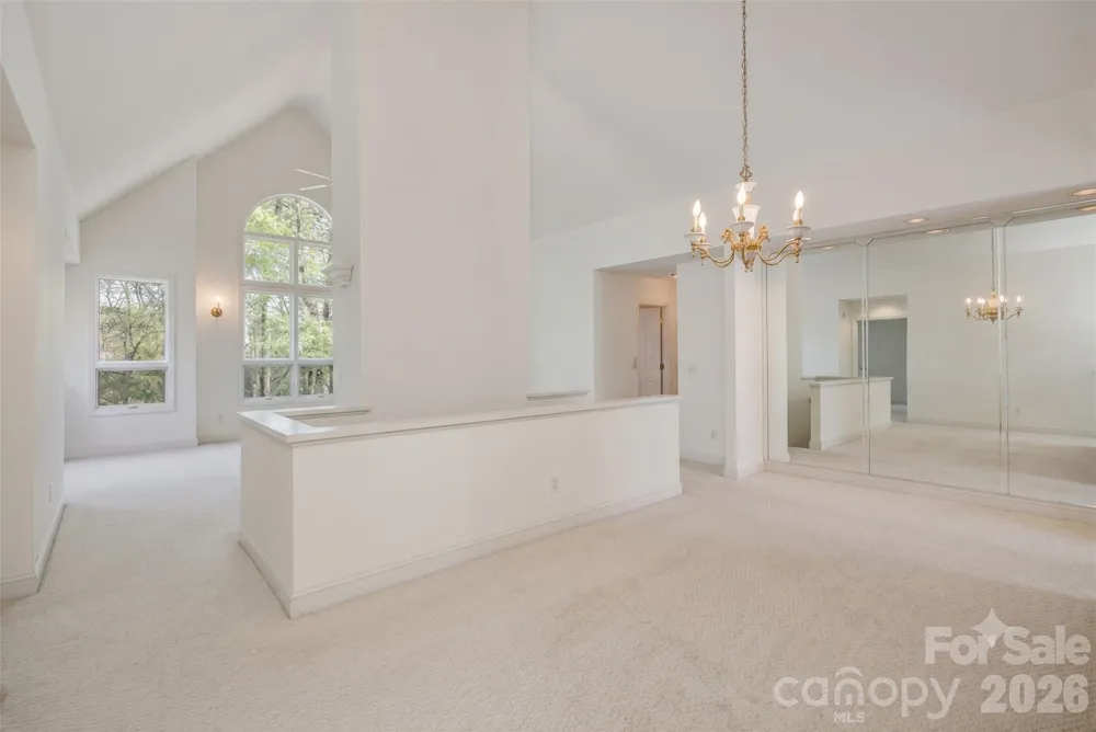 206 Black Oak Lane Hendersonville, NC 28791