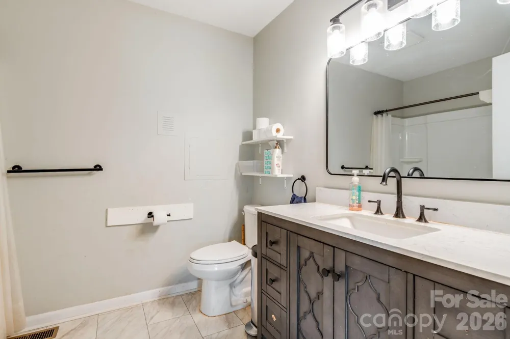 1737 Whitesides Road Forest City, NC 28043